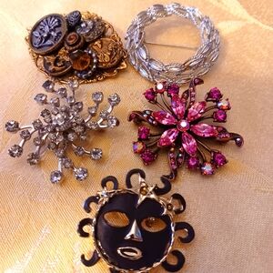 Vintage Brooches Assortment Bundle Lot